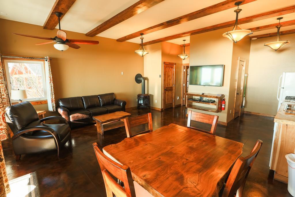 Baycrest Lodge Homer Ngoại thất bức ảnh