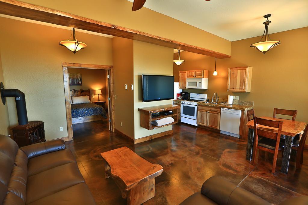 Baycrest Lodge Homer Ngoại thất bức ảnh
